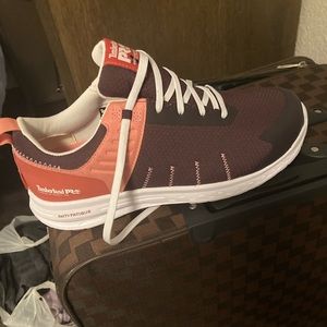 Timberland women steel toes work shoes 9.5